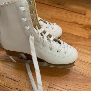 Figure skates -kids